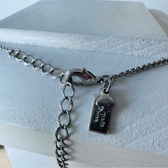 Kate Spade - Spot the Spade Silver Necklace - Picture 5 of 7